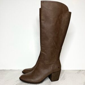 Lucky Brand Balissa Brown Tall Boot 12M